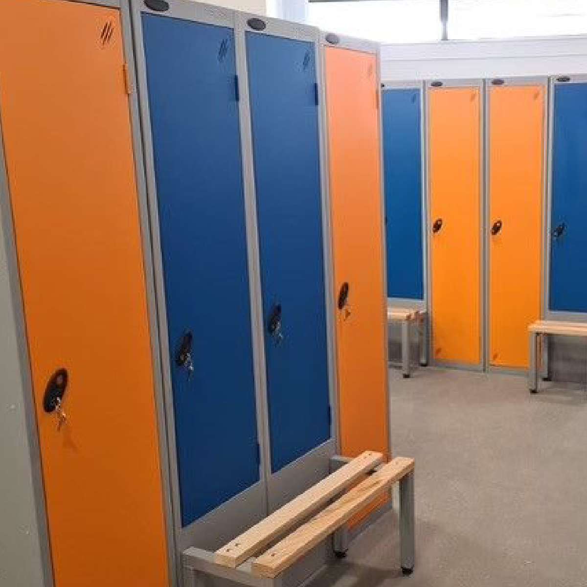 1 Door Probe Locker Installation